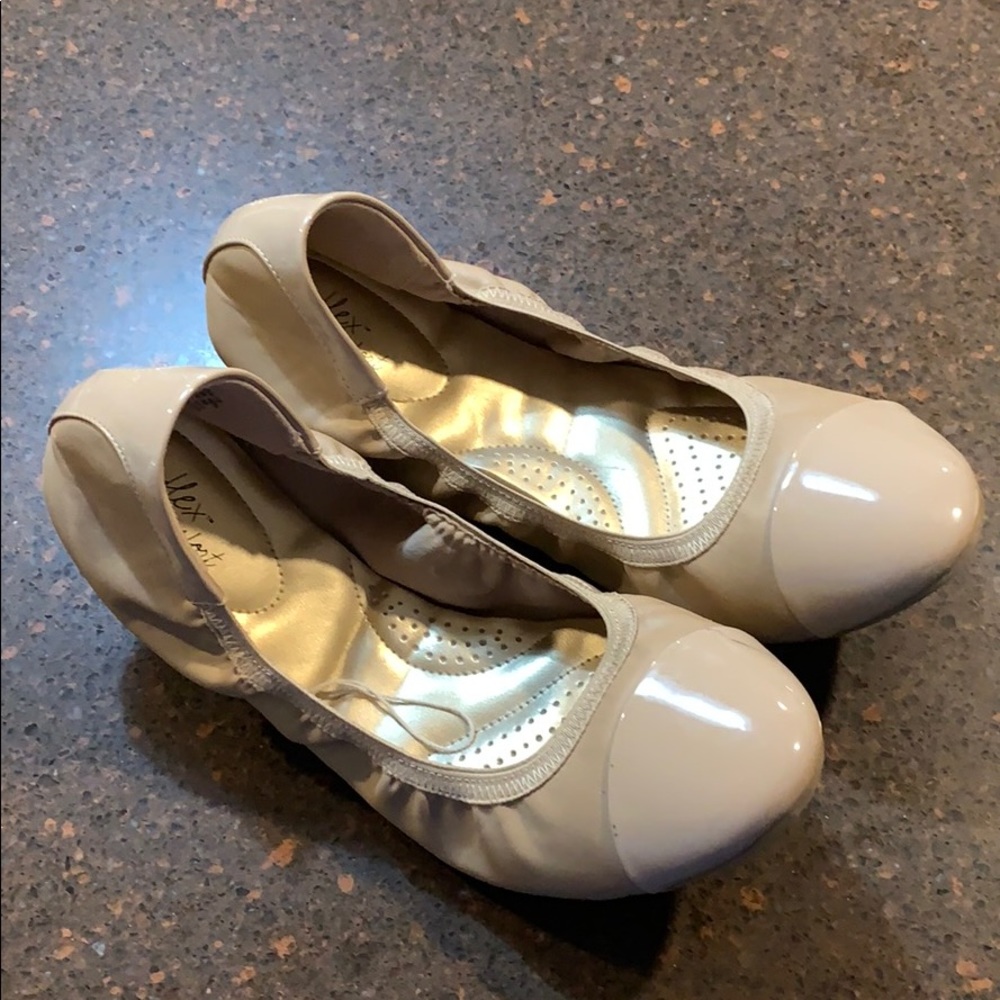 Dex flex Comfort ballerina flats size 13